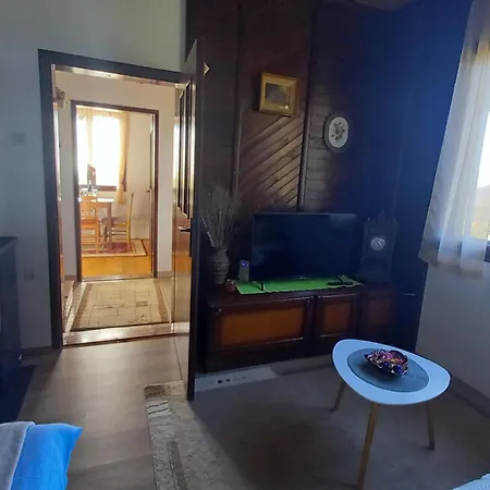 Sumska Carolija Holiday home *