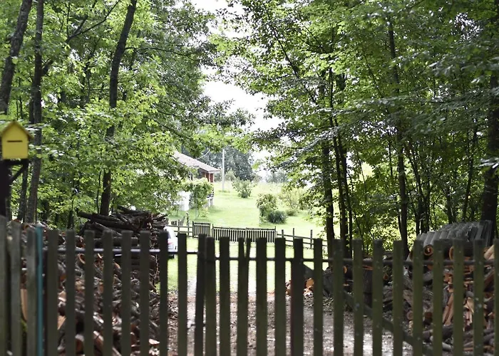 Vakantiehuis Sumska Carolija *