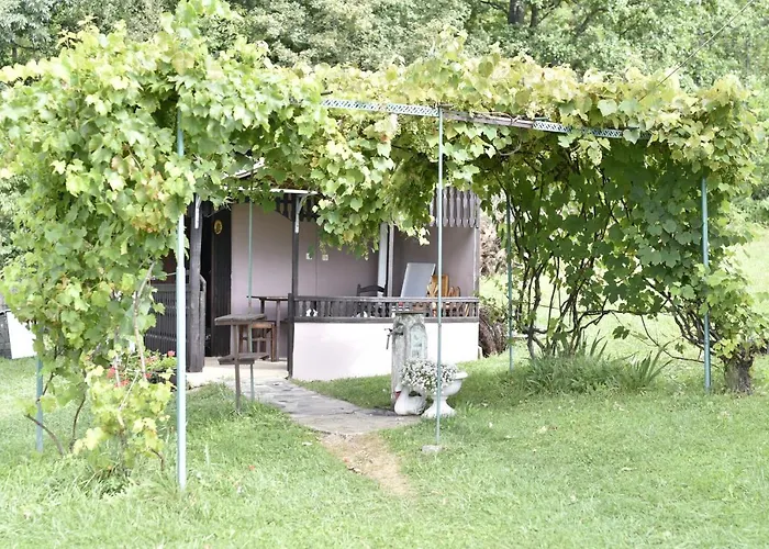 Vakantiehuis Sumska Carolija *